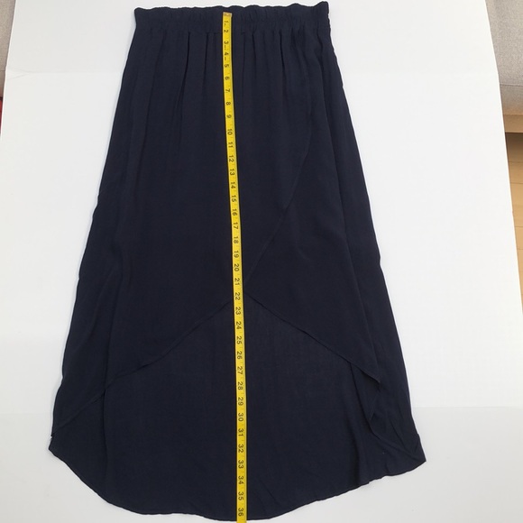 Splendid Skirt - high/low design. elastic waist. navy M - Picture 5 of 7